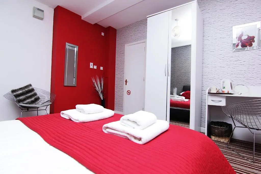 Rosemount Palace Aberdeen 3*,
