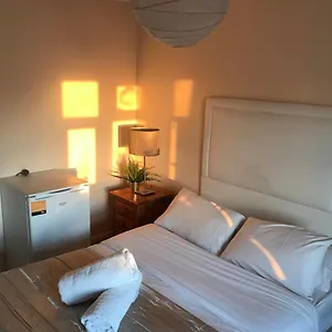 Cupcake Guest house London